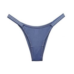 Stringi z elastycznymi paskami pod obcisłe ubrania Saburi. Szare stringi damskie Intica, s, bez wzorów, z materiału. W wyprzedaży za 59.00 zł.