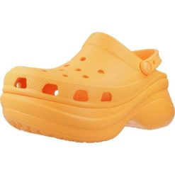 Tenisówki Crocs Model Classic Bae Clog Kolor Pomarańczowy. Brązowe trampki i tenisówki damskie Crocs, bez wzorów, z gumy, eleganckie, bez zapięcia. Za 159.99 zł.