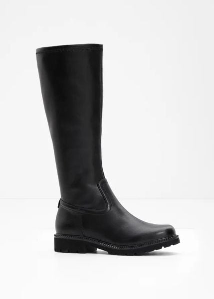 Botki marki Tamaris. Czarne botki damskie bonprix, bez obcasa, bez zapięcia. Za 419.99 zł.