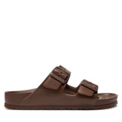 Klapki Birkenstock. Brązowe klapki damskie Birkenstock, bez wzorów, bez obcasa. Za 179.99 zł.