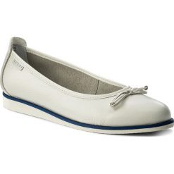 Baleriny NESSI - 77706 Biały 411. Półbuty damskie marki Nessi. W wyprzedaży za 189.00 zł.
