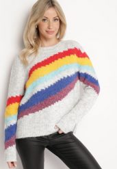 Jasnoszary Sweter z Poprzecznymi Paskami Rentina. Szare swetry damskie Born2be, uniwersalny, bez wzorów, z jeansu, klasyczne, bez kołnierzyka, bez ramiączek, bez kaptura. Za 139.99 zł.