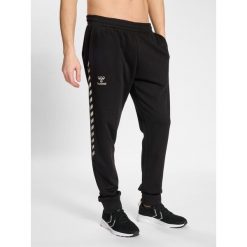 Jogging w bawełnie Hummel HmlStaltic. Czarne krótkie spodenki sportowe męskie Hummel, l, bez wzorów, z bawełny, do biegania. Za 170.00 zł.