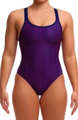 Strój kąpielowy Funkita Peach Tea - Eclipse. Fioletowe kostiumy jednoczęściowe damskie FUNKITA, l, bez wzorów, z elastanu, sportowe, na fitness i siłownię. Za 289.00 zł.