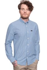 KOSZULA LEE BUTTON DOWN OIL BLUE L880ONMO 112123358. Niebieskie koszule męskie Lee, l, bez wzorów, bez kołnierzyka, bez ramiączek. Za 129.99 zł.