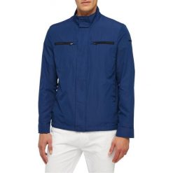 Kurtka GEOX M JHARROD SHORT JKT Niebieski. Niebieskie kurtki męskie Geox, m, bez wzorów, z tkaniny, casualowe, bez kaptura. Za 403.99 zł.