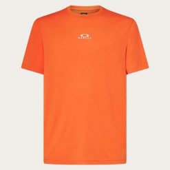 Koszulka sportowa męska Oakley BARK NEW FOA457131-40O. Brązowe koszulki sportowe męskie Oakley, m, bez wzorów, z bawełny, bez kołnierzyka, bez ramiączek, na fitness i siłownię. Za 112.54 zł.