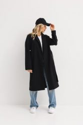 WEŁNIANY PŁASZCZ COMO CZARNY L - Flawless. Czarne płaszcze damskie Flawless, l, bez wzorów, z acetatu, eleganckie, z kapturem. Za 1,096.50 zł.
