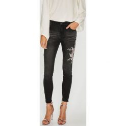 Sublevel - Jeansy. Szare jeansy damskie Sublevel. W wyprzedaży za 159.90 zł.