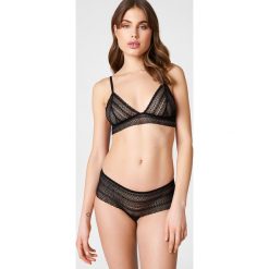 Samsoe & Samsoe Figi Marilyn 9702 - Black. Czarne figi damskie Samsøe & Samsøe, w koronkowe wzory, z bawełny. Za 121.95 zł.