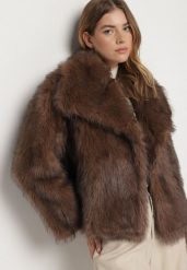 Brązowa Jednorzędowa Kurtka Futerko z Szerokim Kołnierzem Conellia. Brązowe kurtki damskie Born2be, l, bez wzorów, z dzianiny, bez kaptura. Za 199.99 zł.