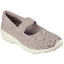 Baleriny damskie Skechers Arya That's Sweet. Brązowe baleriny damskie Skechers, bez wzorów, z materiału, bez obcasa. Za 490.00 zł.