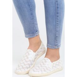 Białe Tenisówki People Talking. Trampki i tenisówki damskie marki bonprix. Za 39.99 zł.