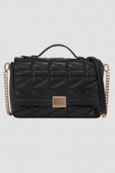 KARL LAGERFELD Czarna damska torebka Handle Cb. Czarne kopertówki damskie KARL LAGERFELD, bez wzorów, z materiału, eleganckie, bez dodatków. W wyprzedaży za 949.99 zł.