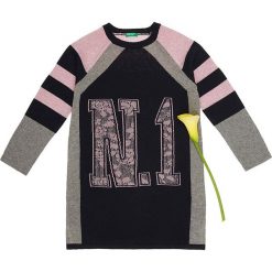 Sukienka w kolorze czarno-jasnoróżowym. Czarne sukienki niemowlęce Benetton Kids, bez wzorów, z wełny, bez ramiączek. W wyprzedaży za 79.95 zł.