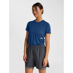 Damski jersey Hummel Pulse Workout. Niebieskie koszulki sportowe damskie Hummel, bez wzorów, z jersey, bez kołnierzyka, bez ramiączek, do piłki nożnej. Za 159.00 zł.