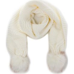 Szal GUESS - Not Coordinated Wool AW6800 WOL03 OFF. Szaliki i chusty damskie marki Guess. W wyprzedaży za 179.00 zł.