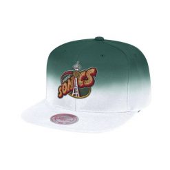 Czapka typu snapback Mitchell & Ness Color Fade Seattle Supersonics. Białe czapki i kapelusze męskie Mitchell & Ness, bez wzorów. Za 217.00 zł.