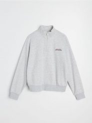 Bluza half-zip z haftowanym napisem z bawełną - szary. Szare bluzy damskie Sinsay, l, bez wzorów, z bawełny, bez kaptura. Za 49.99 zł.
