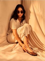 Ażurowe baleriny - brązowy. Brązowe baleriny damskie Sinsay, w ażurowe wzory, bez obcasa. Za 29.99 zł.