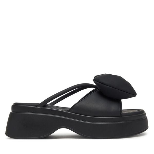 Klapki GOE. Czarne klapki damskie GOE, bez wzorów, bez obcasa. Za 249.99 zł.