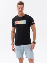 T-shirt męski bawełniany z nadrukiem - czarny V1. Czarne t-shirty męskie Ombre Clothing, m, bez wzorów, z bawełny, klasyczne, bez kołnierzyka. W wyprzedaży za 19.99 zł.