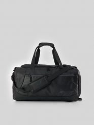 4F Torba sportowa (ok. 31 L) - czarna Uniwersalny. Czarne plecaki damskie 4f, bez wzorów, z materiału, sportowe. Za 179.99 zł.