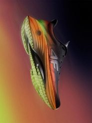 4F Buty do biegania Speed Runner męskie - pomarańczowe 41. Brązowe buty sportowe męskie 4f, bez zapięcia, do biegania. Za 359.99 zł.