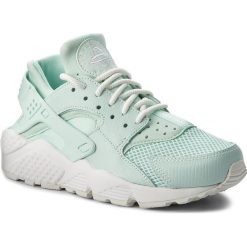 Buty NIKE - Air Huarache Run Se 859429 300 Igloo/Igloo/Summit White. Zielone obuwie sportowe damskie Nike, z materiału. W wyprzedaży za 399.00 zł.
