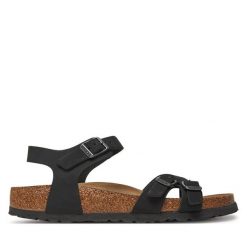 Sandały Birkenstock. Czarne sandały damskie Birkenstock, bez wzorów, bez obcasa, na płaskiej podeszwie, bez zapięcia. Za 539.99 zł.