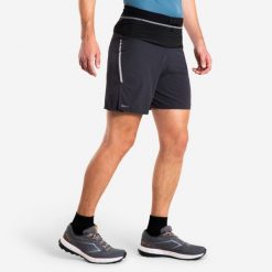 Spodenki do biegania w terenie męskie Kiprun Run 900 Ultra. Szare krótkie spodenki sportowe męskie KIPRUN, l, bez wzorów, ze skóry, do biegania. W wyprzedaży za 69.99 zł.