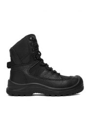 Hunter Trzewiki HUNTER-M-01S W Czarny. Czarne botki damskie Hunter, ze skóry, bez obcasa, na płaskiej podeszwie, bez zapięcia. Za 349.99 zł.