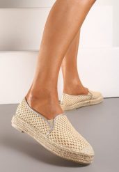 Beżowe Espadryle Nonassociation. Brązowe espadryle damskie Born2be, z aplikacjami, z okrągłym noskiem, bez obcasa, na płaskiej podeszwie, bez zapięcia. Za 29.99 zł.