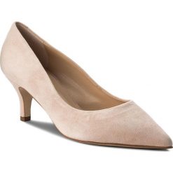 Półbuty SOLO FEMME - 48901-02-H18/000-04-00 J. Róż. Półbuty damskie marki Solo Femme. W wyprzedaży za 199.00 zł.