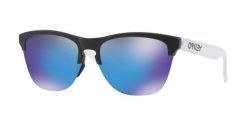 Oakley Okulary Frogskins Lite Oo9374-02. Czarne okulary przeciwsłoneczne męskie Oakley, prostokątne. Za 501.99 zł.