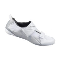 Buty rowerowe męskie Shimano SH-TR501. Białe buty sportowe męskie Shimano, bez zapięcia, rowerowe. Za 611.80 zł.