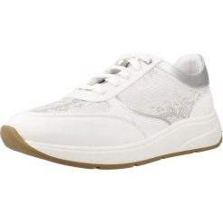 Buty GEOX D CRISTAEL Nadruk zwierzęcy. Obuwie sportowe damskie Geox, bez wzorów, z materiału, do biegania. Za 289.99 zł.