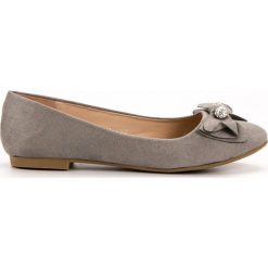 Super Mode szare Baleriny Z Kokardką. Szare baleriny damskie Super Mode, na lato, bez wzorów, z jeansu, eleganckie, bez obcasa. W wyprzedaży za 69.00 zł.
