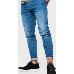 Jeansy COMFORT - Niebieski. Niebieskie jeansy męskie Cropp. Za 119.99 zł.