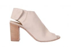 Sandały Bayla-136 3689 Nabuk Beige, Beż, Skóra naturalna - 39. Brązowe sandały damskie Bayla, bez wzorów, z materiału, bez obcasa, na słupku, bez zapięcia. W wyprzedaży za 134.10 zł.