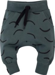 PINOKIO Spodnie dresowe pumpy zielone dla chłopca Le Tigre Pinokio 62. Zielone szorty dla chłopców Pinokio, bez wzorów, z dresówki. Za 51.24 zł.