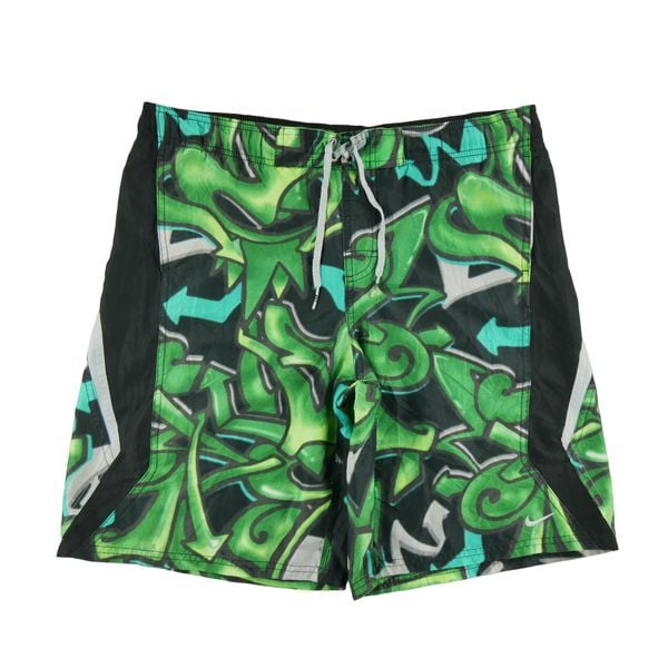 Second life - Męskie czarne szorty - Jak nowy. Czarne krótkie spodenki sportowe męskie Nike, m, bez wzorów, eleganckie. Za 84.56 zł.