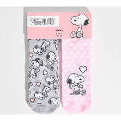 Skarpetki Snoopy - Różowy. Skarpety damskie marki Sinsay. W wyprzedaży za 7.99 zł.