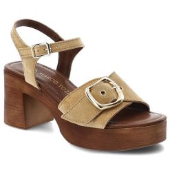Sandały damskie Marco Tozzi, cholewka ze skóry naturalnej zamszowej ozdobna klamra odkryty przód stabilny obcas, beżowe, 2-28391-46 424. Brązowe klapki damskie Marco Tozzi, bez wzorów, ze skóry, bez obcasa, na obcasie, bez zapięcia. Za 299.00 zł.