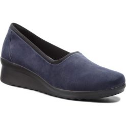 Półbuty CLARKS - Caddell Jaylin 261378254 Navy. Półbuty damskie marki Clarks. W wyprzedaży za 259.00 zł.