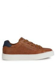 Geox Sneakersy J Nashik J45ECA 0CL10 C6176 D Brązowy. Brązowe buty sportowe chłopięce Geox, bez wzorów, ze skóry, bez zapięcia. Za 209.99 zł.