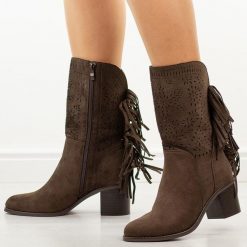 D.Brązowe ażurowe botki damskie na obcasie M.Daszyński 2337-15. Brązowe botki damskie M.Daszyński, na jesień, z jeansu, boho, bez obcasa, na obcasie, bez zapięcia. Za 219.00 zł.