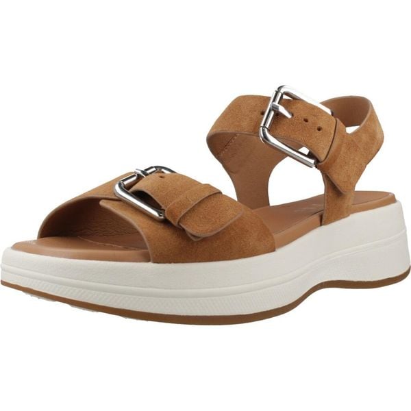 Sandały GEOX D SPHERICA ECUB 3 S Brązowy. Brązowe obuwie sportowe damskie Geox, bez wzorów, ze skóry, bez obcasa, bez zapięcia. Za 495.99 zł.
