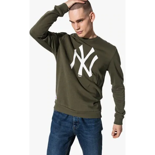 New Era Bluza Mlb Nyy Khaki New York Yankees Whi , khaki, rozmiar M. Brązowe bluzy męskie New Era, l, bez wzorów, z bawełny, bez kaptura. W wyprzedaży za 189.99 zł.