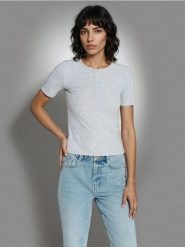 Bluzka z wiskozą - szary. Szare bluzki damskie Sinsay, l, bez wzorów, z wiskozy, bez kołnierzyka, bez ramiączek. Za 19.99 zł.